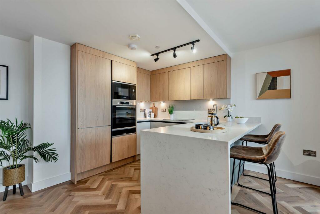 Additional image 8 of Centurion House, Northgate Street, Chester