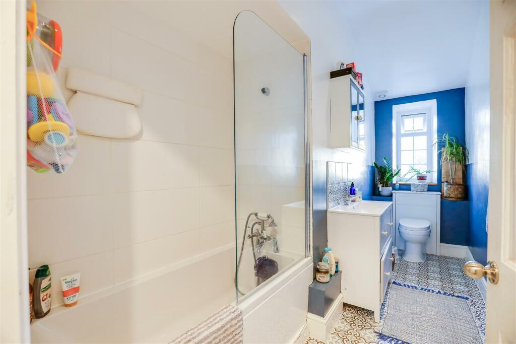 Additional image 8 of 2 Woodford House, Colhugh Street, Llantwit Major, Vale of Glamorgan, CF61 1RF