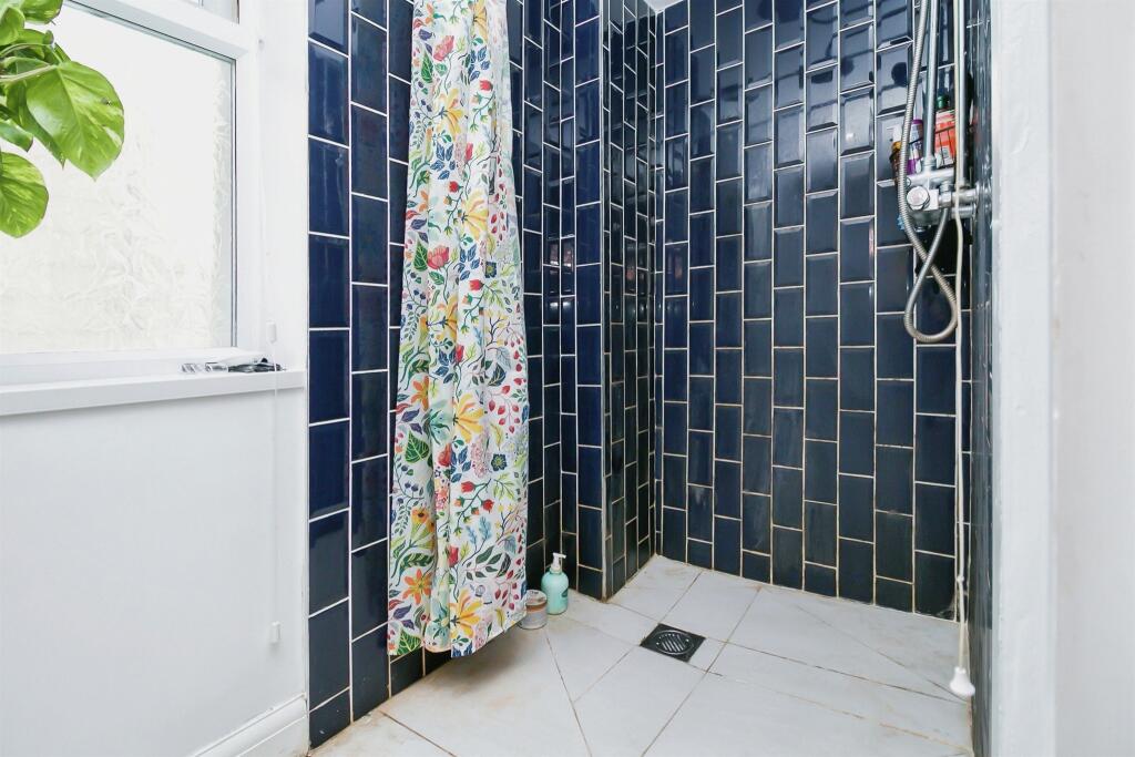 Additional image 10 of Glebe Street, Penarth