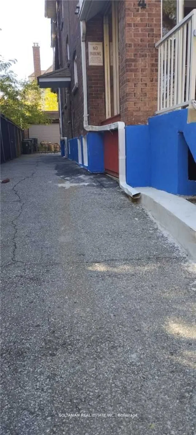 Additional image 20 of 4 Glenholme Ave