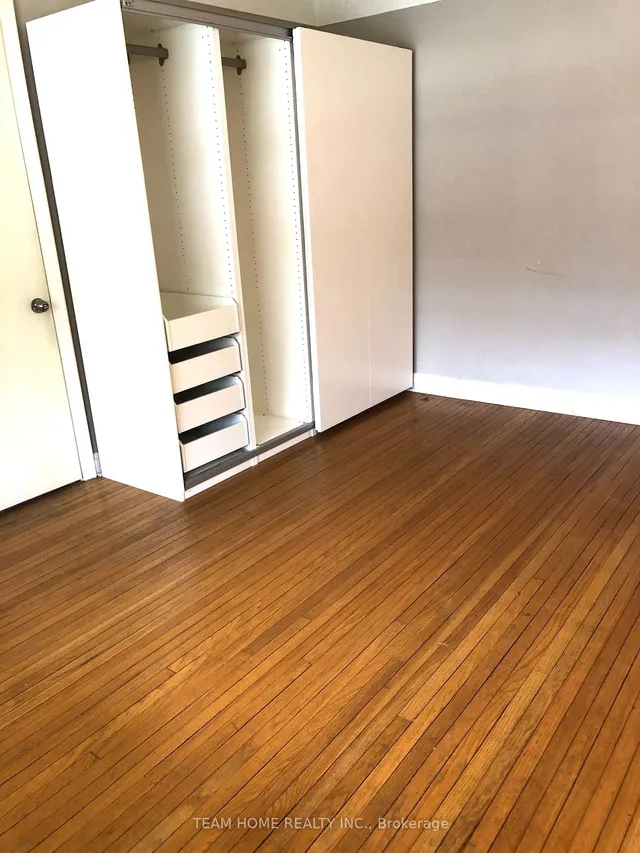 Additional image 7 of 1106 King St