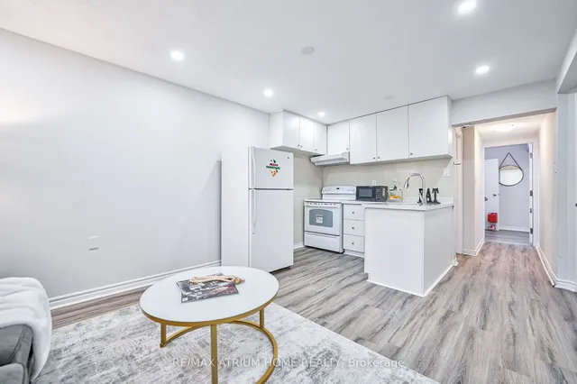 Additional image 35 of 18 Castle Hill Dr