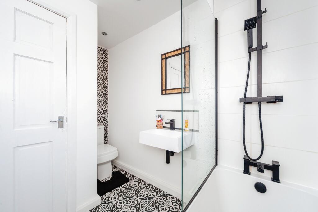 Additional image 15 of Meadowcroft, Higher Kinnerton, Caer, Meadowcroft, CH4