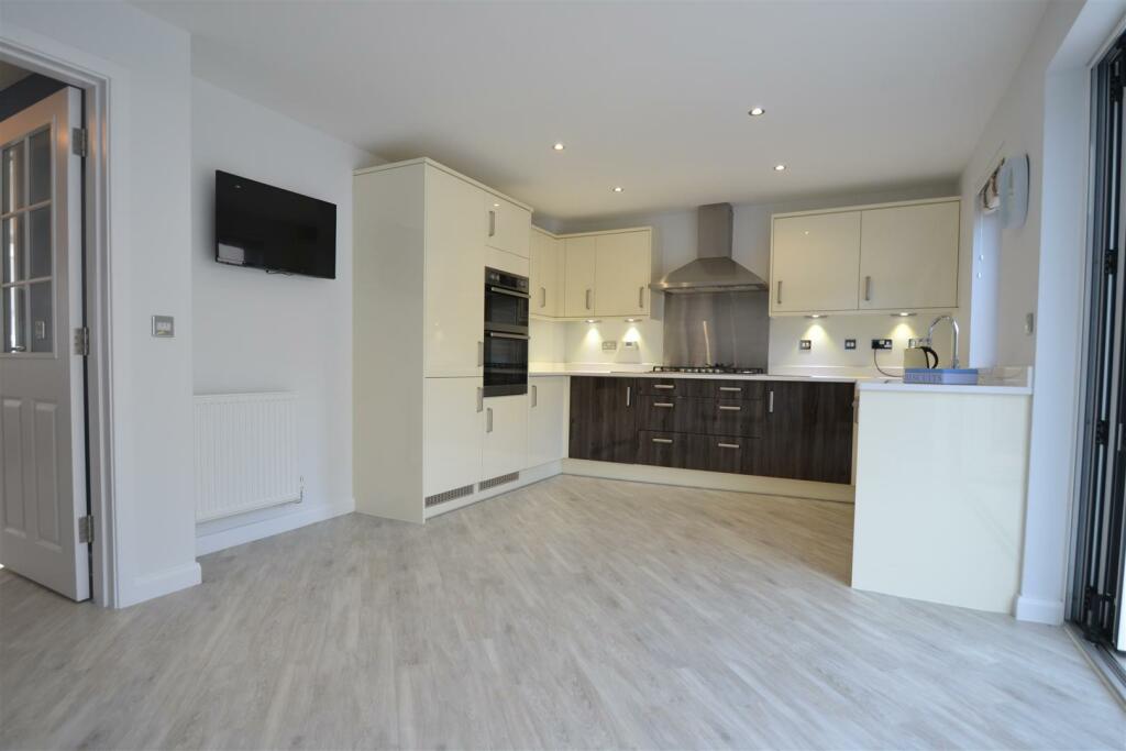 Additional image 5 of Channel View, Ogmore-By-Sea, Vale of Glamorgan, CF32 0QB