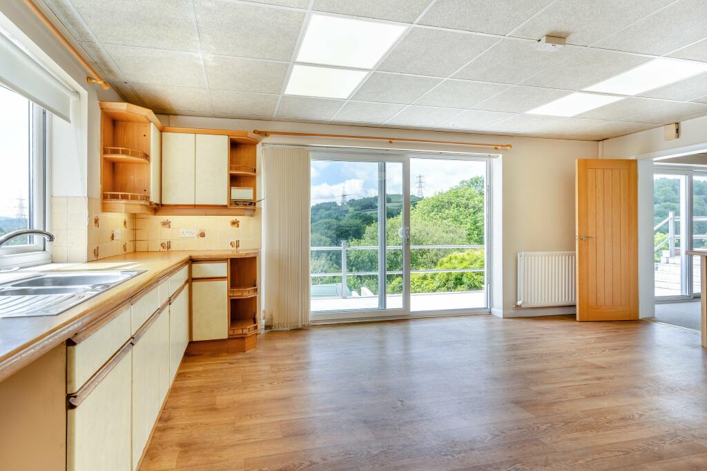 Additional image 5 of Pentwyn Deintyr, Treharris