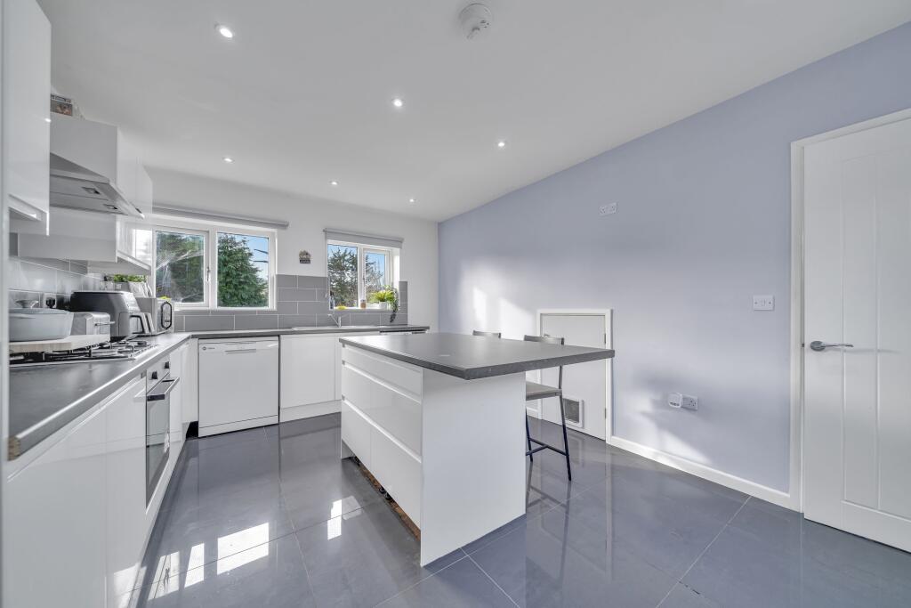 Additional image 14 of Graig View, Machen, CF83