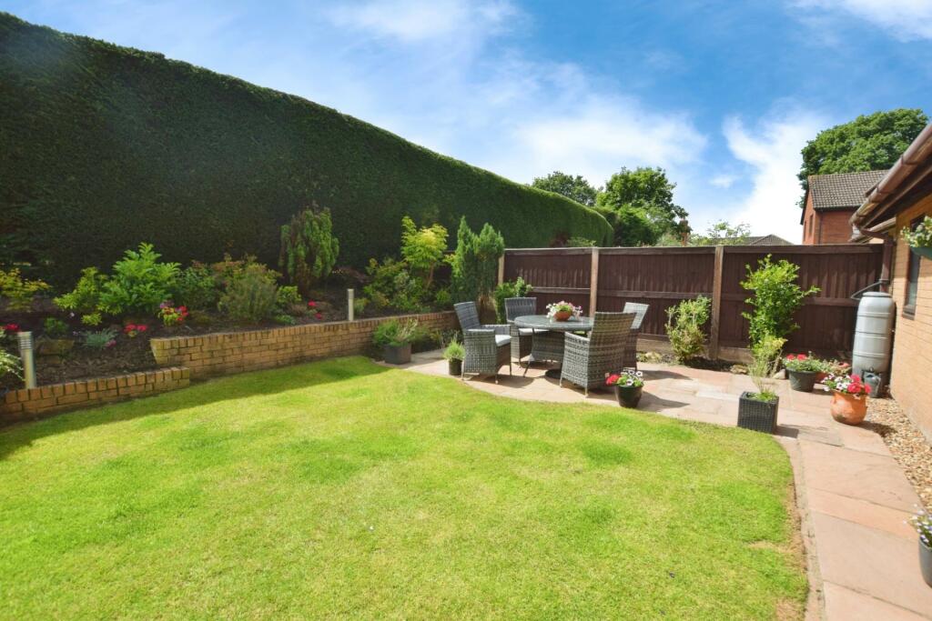 Additional image 34 of Dibbinview Grove, Spital