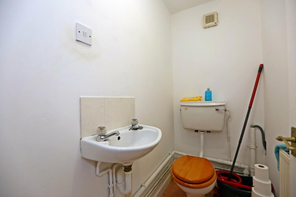 Additional image 14 of Rhyd Y Nant, Pontyclun, CF72