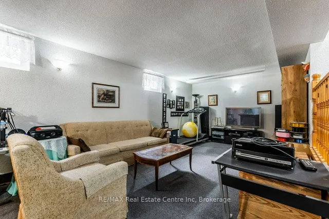 Additional image 7 of 917 Maple Ave