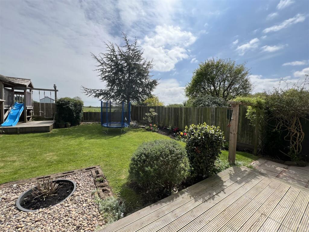 Additional image 38 of Mostyn Avenue, Heswall, Wirral