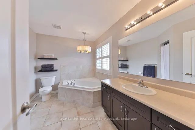 Additional image 22 of 395 Dymott Ave