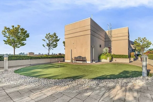 Additional image 37 of 205 The Donway W Unit 320