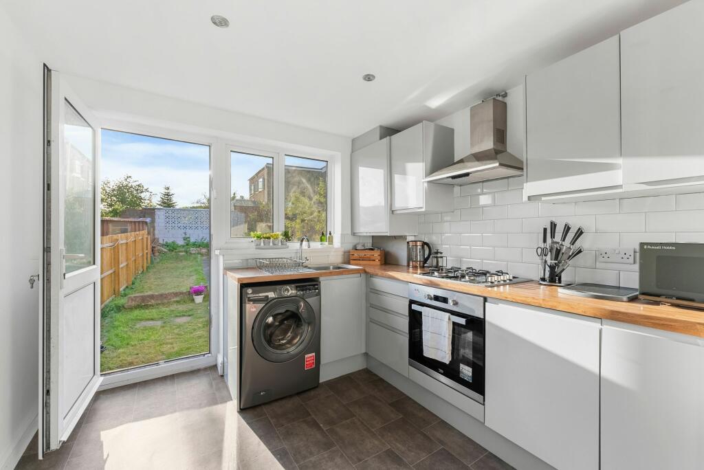 Additional image 5 of Upper Alma Place, Pentre