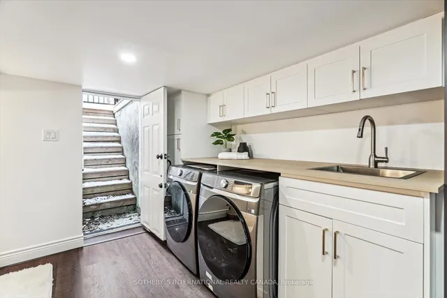 Additional image 26 of 290 Bathurst St