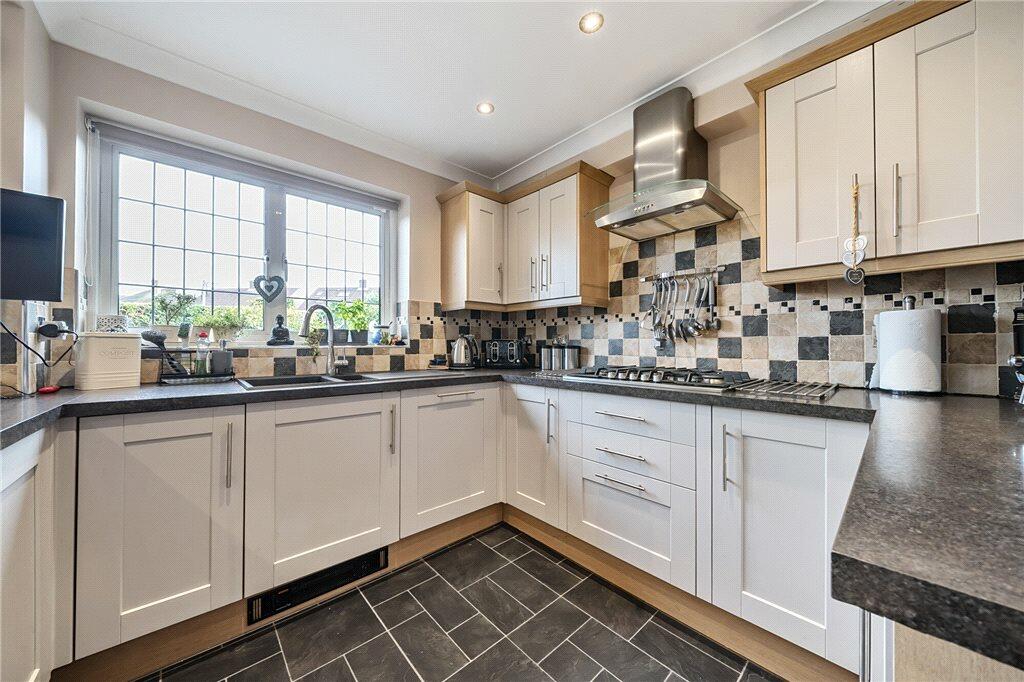Additional image 12 of Plantation Road, Hextable, Swanley