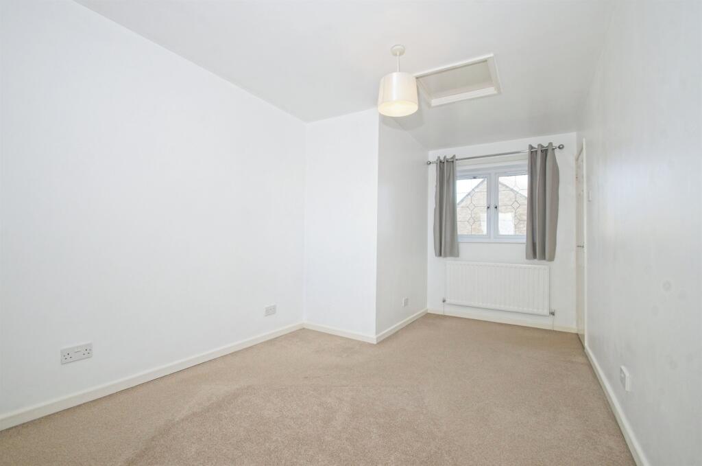 Additional image 14 of Davis Avenue, Bryncethin, Bridgend