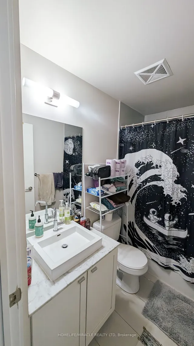 Additional image 9 of 105 The Queensway Unit 3012