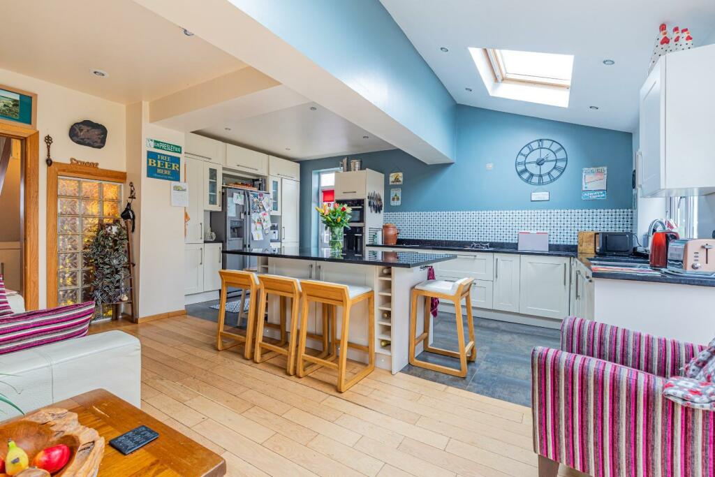 Additional image 10 of Wordsworth Avenue, Penarth