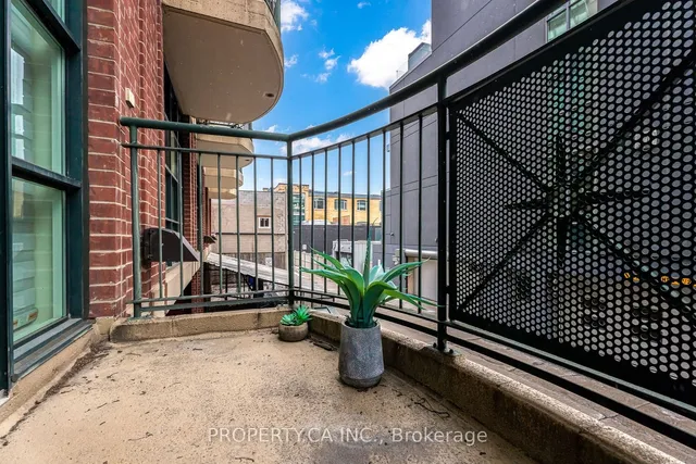 Additional image 29 of 901 Queen St Unit 213