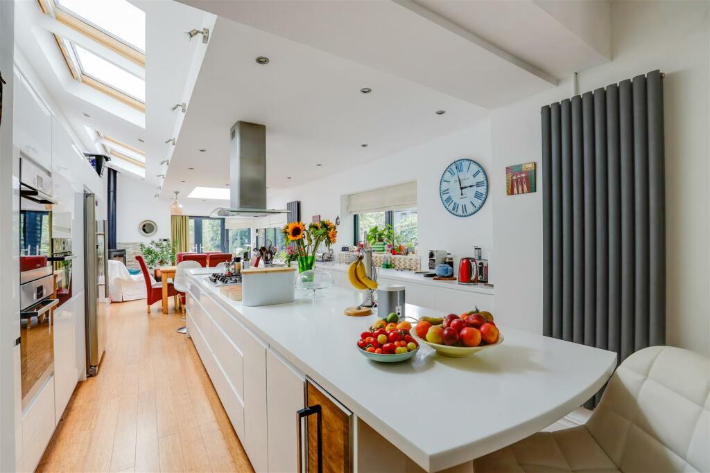 Additional image 2 of 100 Stanwell Road, Penarth, CF64 3LP