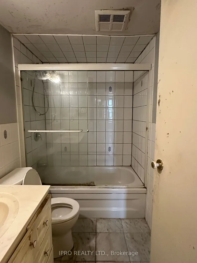 Additional image 14 of 25 Sunrise Ave Unit 403