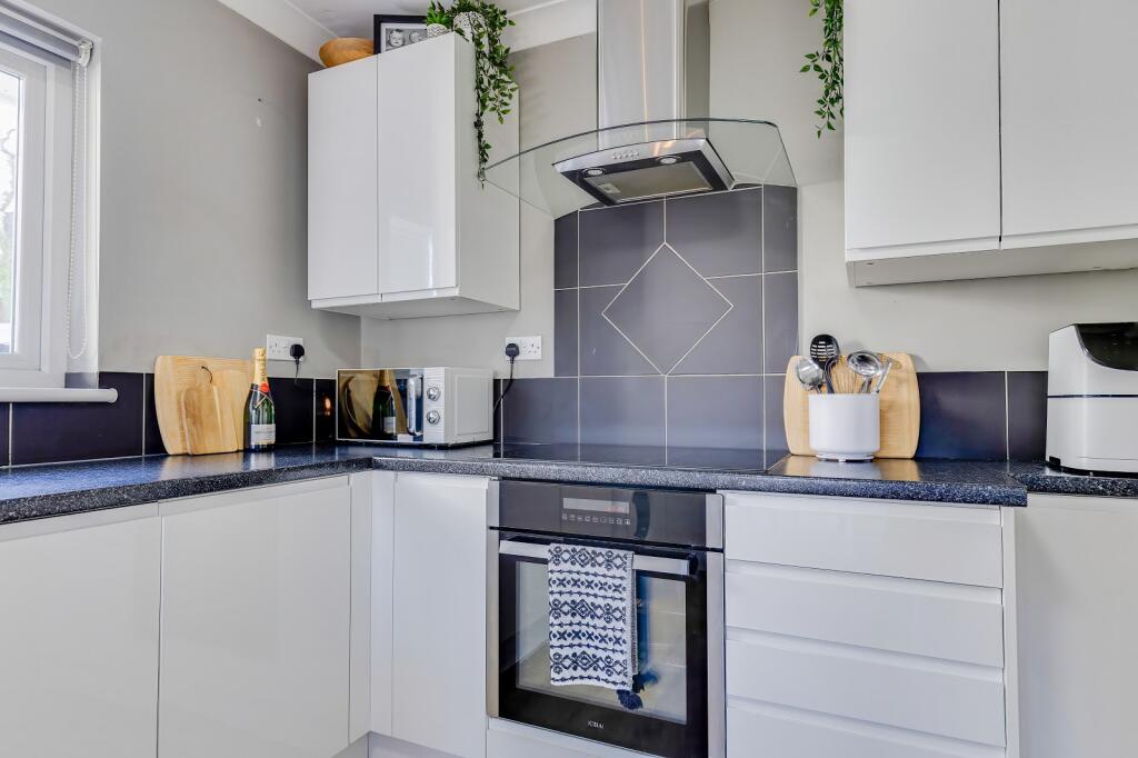 Additional image 10 of Conway Close, Dinas Powys, The Vale Of Glamorgan CF64 4PF