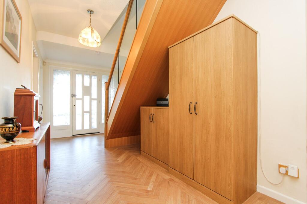 Additional image 16 of Irnham Road, Four Oaks, B74