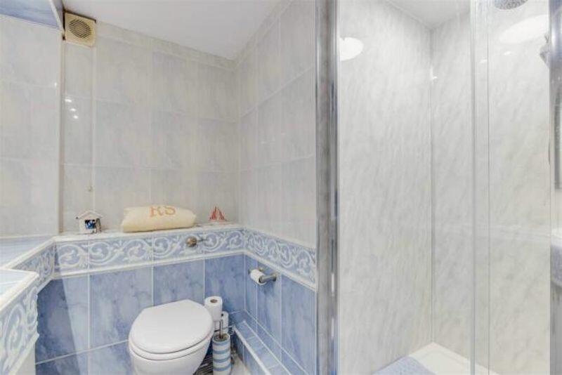 Additional image 22 of Birkenhead Road, Willaston, Cheshire