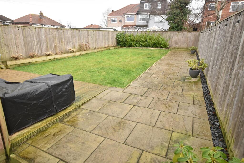 Additional image 21 of Woodcote Bank, Bebington Border