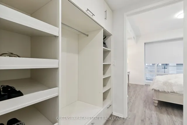 Additional image 23 of 1 Bloor St Unit 6706