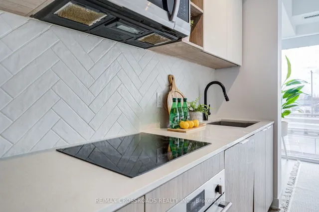 Additional image 9 of 36 Zorra St Unit 209