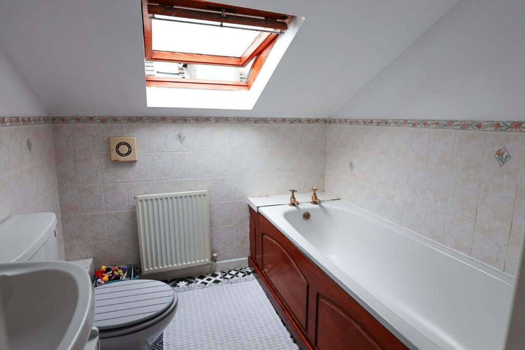 Additional image 18 of The Duchy, Church Close, Ogmore-By-Sea, Vale Of Glamorgan, CF32 0PZ