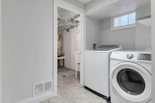 Additional image 31 of 63 Thyra Ave