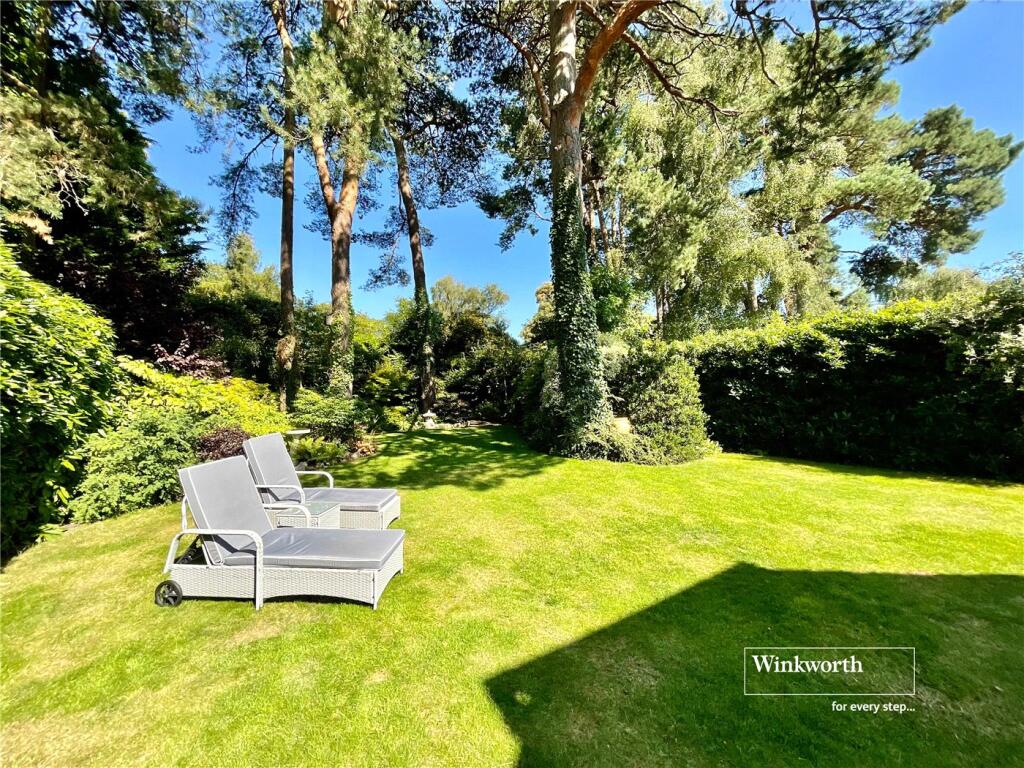 Additional image 11 of Hurstbourne Avenue, Highcliffe, Christchurch, BH23