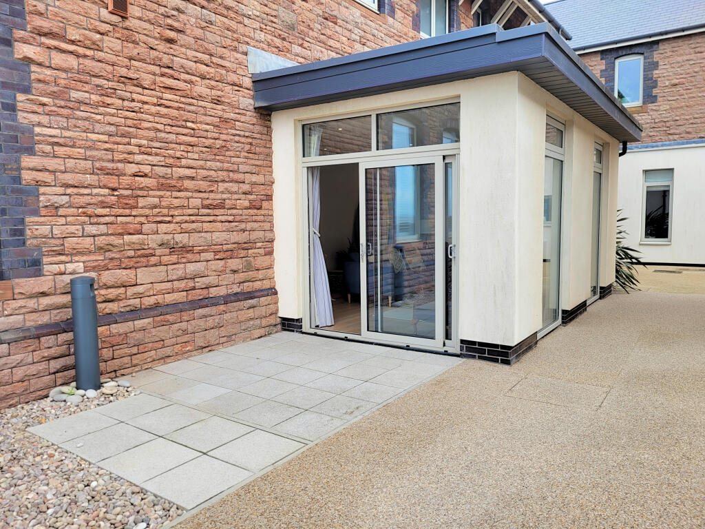 Additional image 17 of APARTMENT 3, THE REST, REST BAY, PORTHCAWL, CF36 3UP