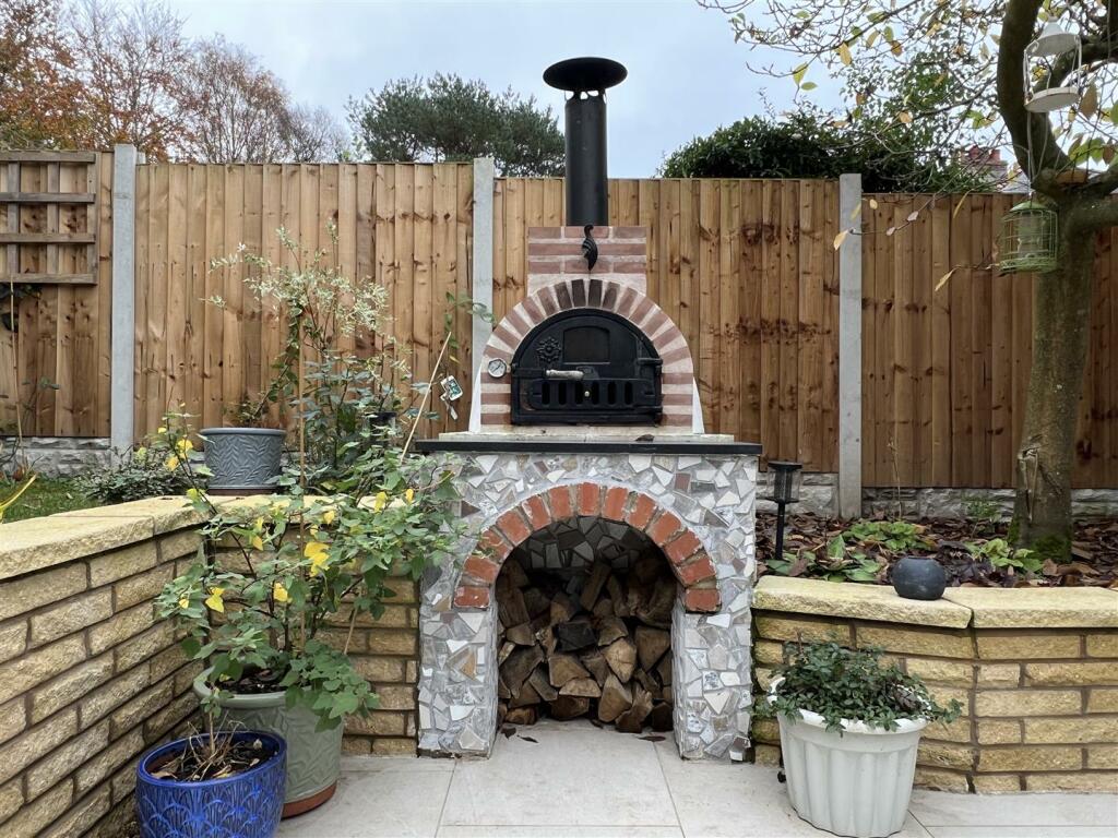 Additional image 39 of Dee Park Road, Gayton, Wirral