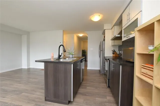 Additional image 15 of 50 Sherway Dr