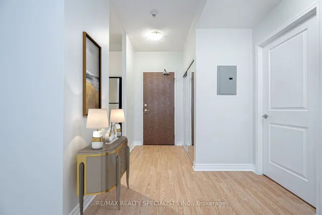 Additional image 6 of 4196 Dundas St Unit 309