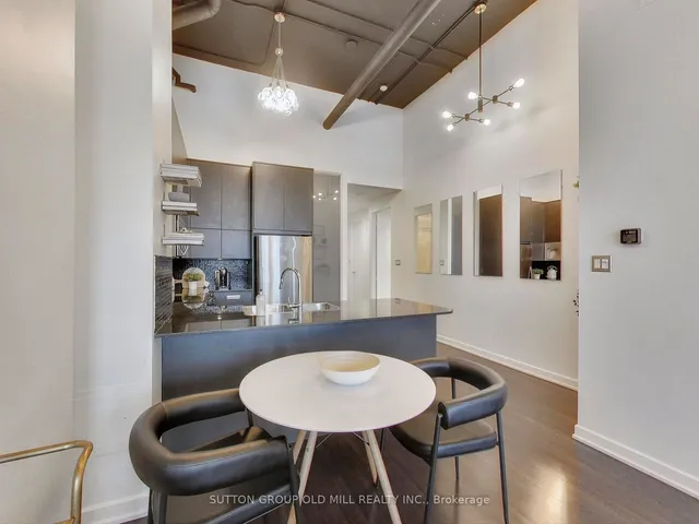 Additional image 10 of 380 Macpherson Ave Unit 242