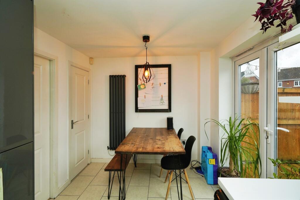 Additional image 8 of Kingham Close, Wirral