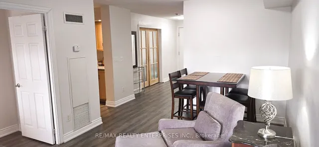 Additional image 17 of 250 Wellington St Unit 1435