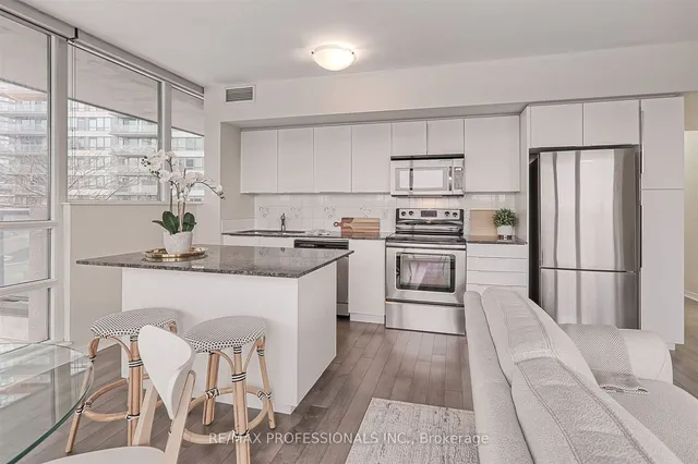 Additional image 14 of 2240 Lake Shore Blvd Unit 404