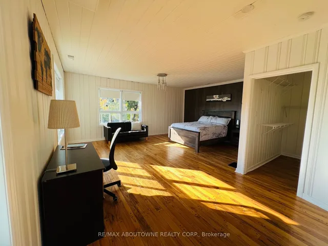 Additional image 16 of 8 Renwood Pl