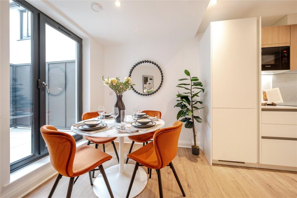 Additional image 9 of Burnhill Road, Beckenham