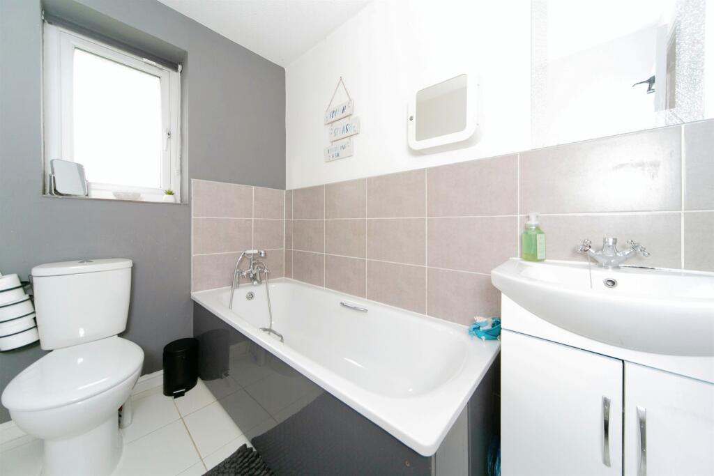 Additional image 11 of Blakenhall Way, Saughall Massie, Wirral