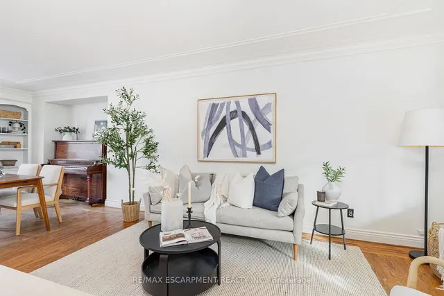 Additional image 4 of 166 Rothsay Ave