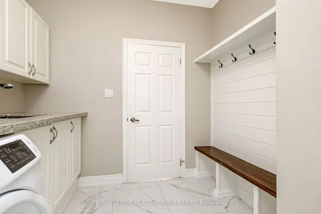 Additional image 22 of 11490 Inglis Dr