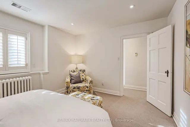 Additional image 22 of 14 Crescentwood Rd