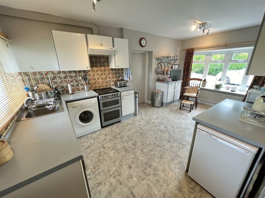 Additional image 11 of Delavor Road, Heswall, Wirral