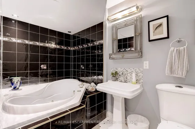 Additional image 31 of 2174 Belgrave Crt